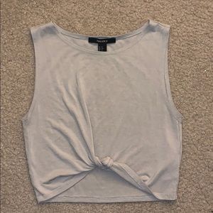 Front knot crop top